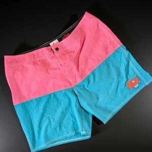 Quiksilver Stranger Things Colab Board Shorts Men's Pink Blue Size 36